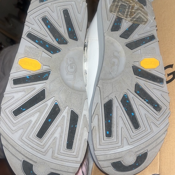 UGG snow boots sherpa fur insider & out - Picture 6 of 6